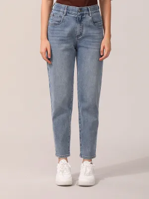 Classic Slim Jeans