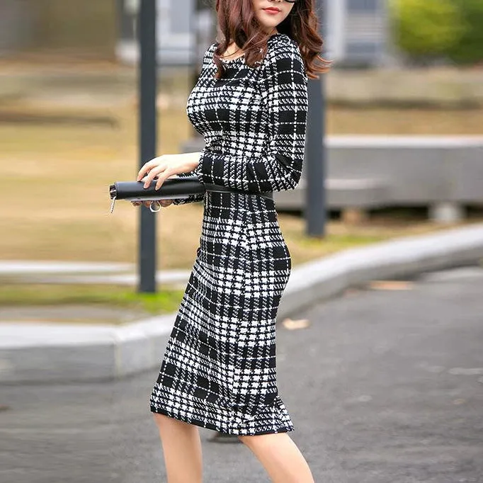 Fashion round neck plaid tight dress