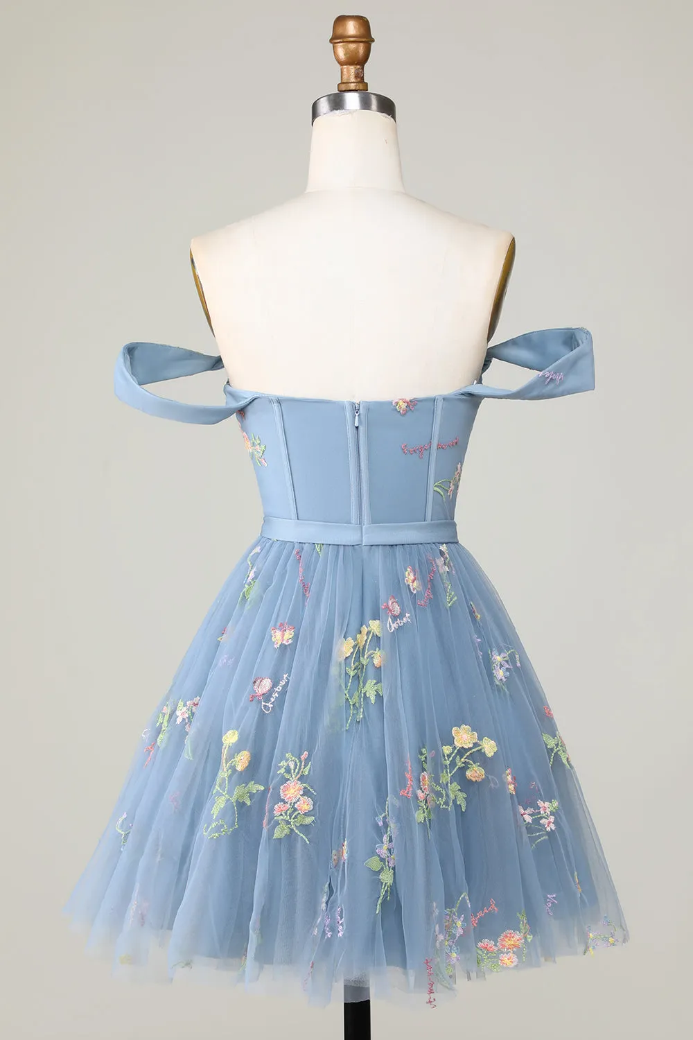 Grey Blue Sweetheart A-Line Homecoming Dress with Embroidery