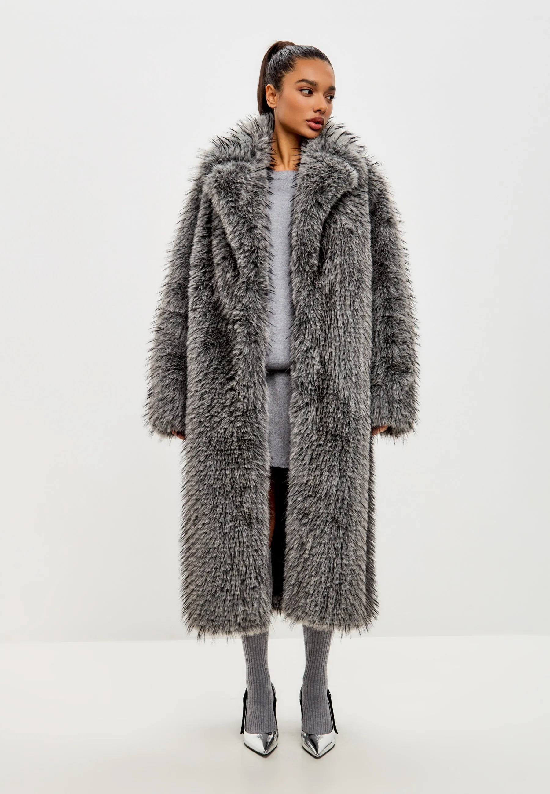 Luxurious Faux Fur Coat Natalie  - Grey